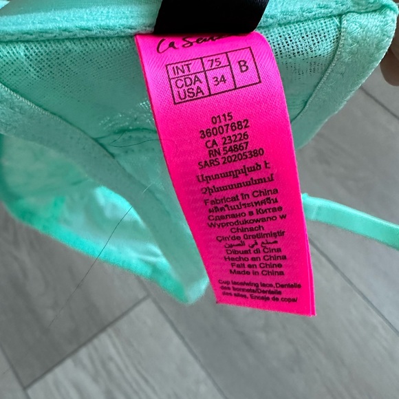 LA SENZA MINT GREEN BEYOND SEXY PUSH-UP BRA - Picture 2 of 3